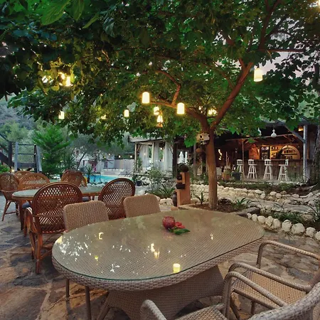 Chakra Kabak Locanda