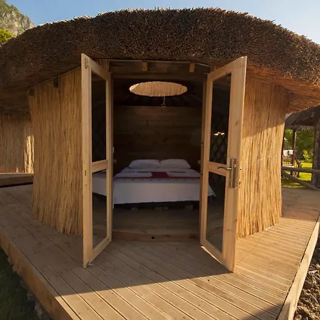 Chakra Kabak Locanda 3*